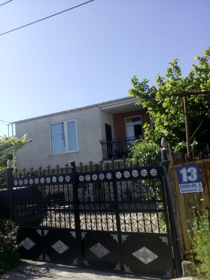 Guest House On Gora Kutaisi Zewnętrze zdjęcie